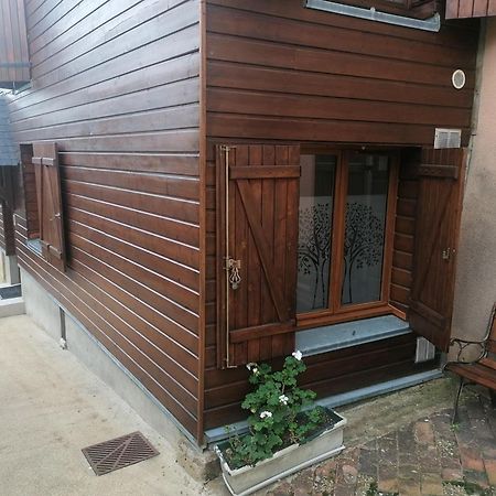 Le Petit Chalet -Appartement Proche De La Vieille Ville , Du Centre Ville Et Du Tram- Petit Dejeuner Offert Le Mans Exteriör bild